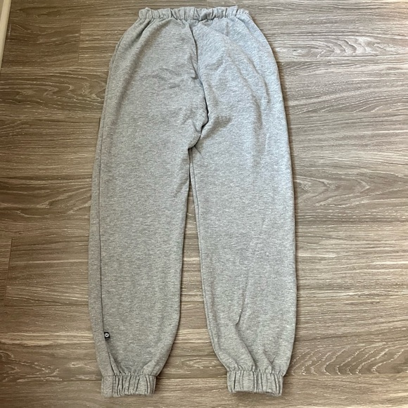 Circle X Cozy Jogger Sweatpants - Picture 5 of 5